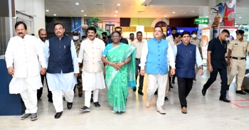 Murmu visits Goa, seeks support for prez polls