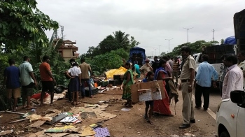 Encroachments cleared along Mangor-Varunapuri junction