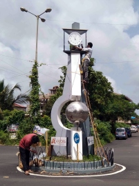 Clocks fixed back on Porvorim tower