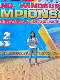 Katya Coelho wins 1st International medal for India in surfing