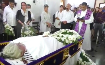 People of all walks of life bid adieu to Pricilla at Loutolim