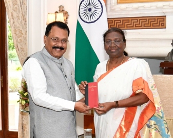 Guv calls on Prez Murmu