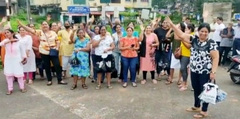 Uproar in Navelim as locals hit streets to oppose mobile tower