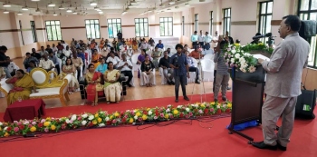 Elected reps should serve despite affiliation: Governor