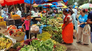 Lacklustre business on Day 1: Vasco Matoli stall vendors