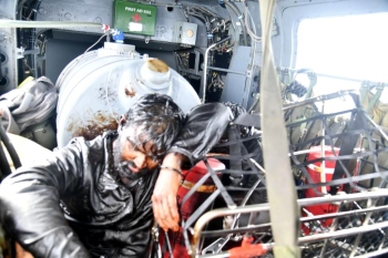 Coast Guard rescue 19 crew from ship in rough weather