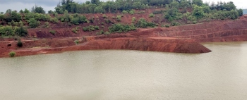 Water-filled pits at quarries pose threat in Pissurlem