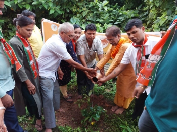 Curtorim BJP holds tree plantation programme