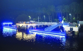 Jetty policy darkened by coal