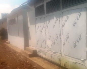 New toilet block at Cutbona fishing jetty still under lock