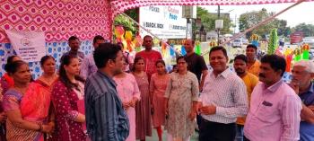 SHGs stalls set up ahead of Diwali removed for not having VP NOC