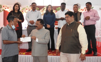 Governor urged to ensure Dabolim airport remains open after Mopa gets operational