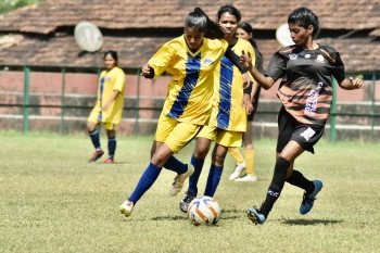Inter collegiate women's football tournament: Vidya Prabodhini, Rosary, MES, St Xavier's in quarters