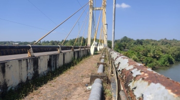 Dilapidated Poira, Khorjuvem bridges in Aldona worry locals