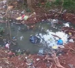 Authorities urged to direct housing society in Areal to pump out sewage water from septic tank daily
