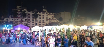 Mercado de Natal gets off to rousing start