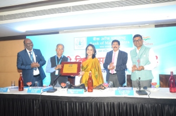 Hindi Diwas celebrated at Bank of Maharashtra