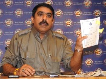 Ready to apologise to Speaker if he feels offended, says Vijai
