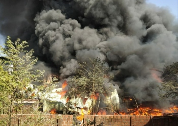 Fire engulfs scrapyard at Colvale; 4 injured