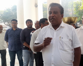 Activists hold token protest at Azad Maidan over Mhadei