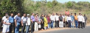 Kabrastan: Expecting land inspection, Raia parishioners turn up at Sonsodo