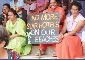 Social tourism when 'customer is not king'