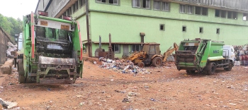 Margao faces garbage crisis as trucks left stranded at Sonsodo