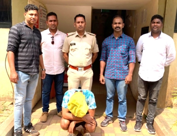 Maha native held with drugs worth Rs 40,000