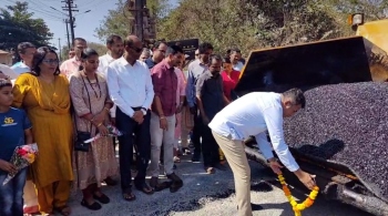 Hotmixing of internal roads begin at Saulem-Pilerne