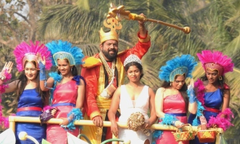 Saxttikars keep date with Margao carnival, thousands line up to cheer participants
