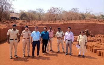 2 laterite stone quarries raided in Camurlim