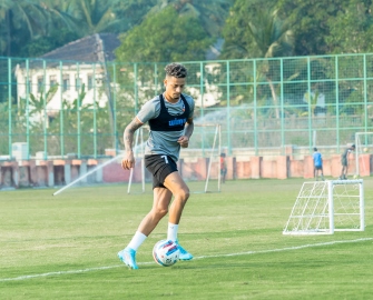 Sadaoui urges fans to stick together ahead of Super Cup