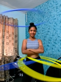 17-yr-old girl from Parra creates record for most number of hula hoop rotations in 3 minutes
