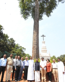 Guv seeks details of Maddi tree during visit to Holy Spirit Church