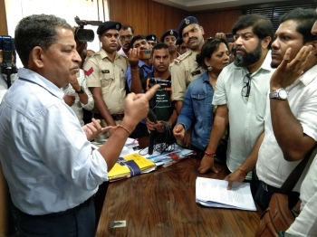 Save Mhadei Save Goa activists gherao WRD CE