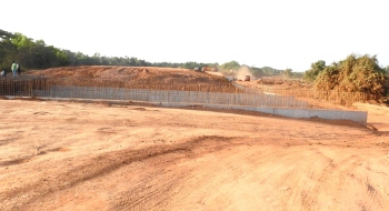 WESTERN BYPASS: ONE FLOOD PLAIN, 2 SIDES OF CONTRAST