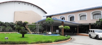 Minister vows to open Ravindra Bhavan canteen facility soon