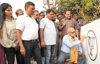 In a first, Kamat participates in BJP’s social justice week