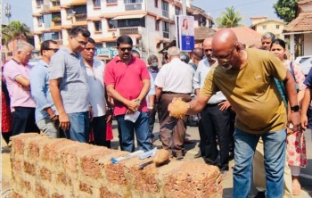 Pre-monsoon work of desilting nullahs launched in Fatorda