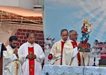 Milagres feast, Lairai zatra celebrated
