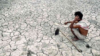 Socio-economic impacts of heatwaves