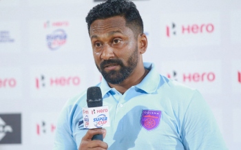 Peers laud Miranda for Super Cup win