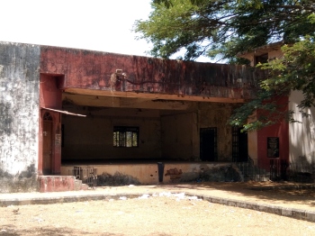 Old p'yat library, Children’s Park forgotten in Porvorim