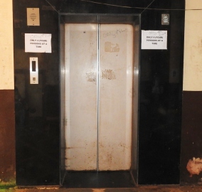 With Osia complex lift defunct, citizens visiting govt departments seek action