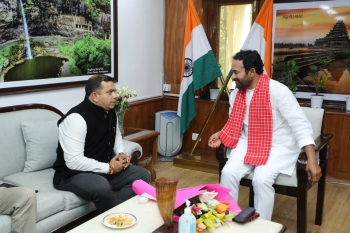 Union minister, Khaunte review ongoing tourism project in Goa