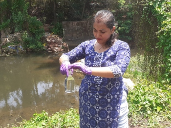 GSPCB collects samples from Sal rivulet after plaints of foul odour