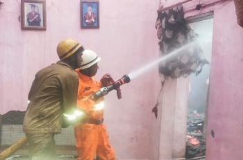 Fire engulfs house at Curtorim, 70-yr-old gets burn injuries