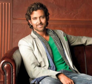 Hrithik to turn TV host !