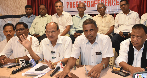 CM cannot shirk responsibility on ST reservation, says UTAA